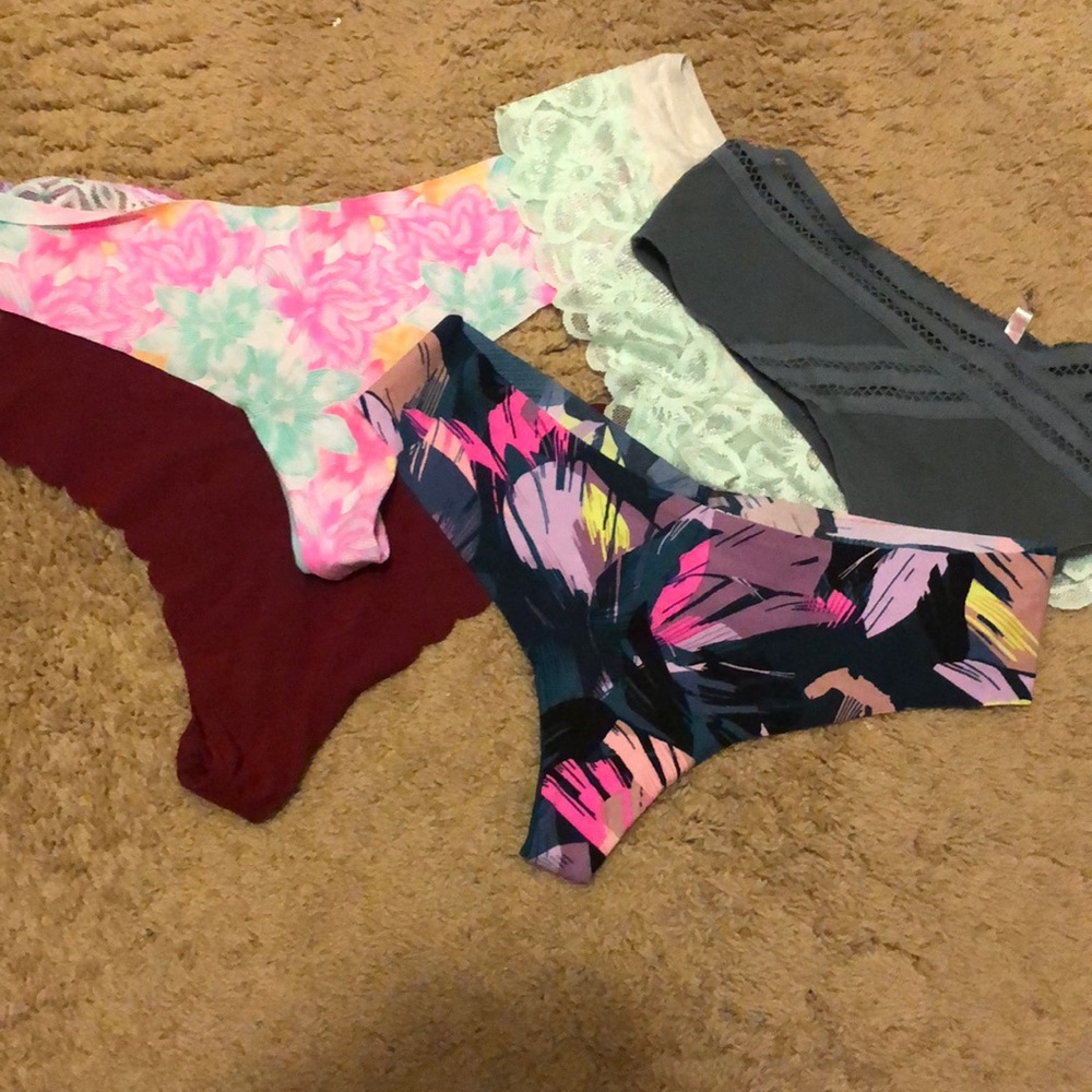 Pink VS panties bundle!